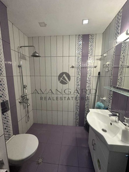 Продава се Тристаен апартамент в Пловдив, Кючук Париж - 76 кв.м за 1448 €/кв.м - Снимка #9