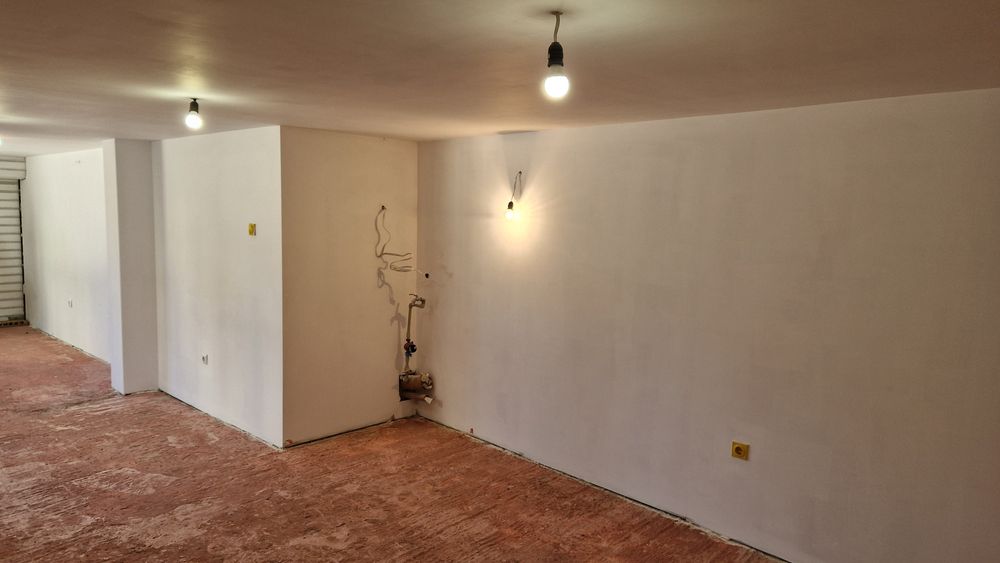 Дава се под наем Офис в Варна, м-т Св. Никола - 40 кв.м за 44880 € - Снимка #2