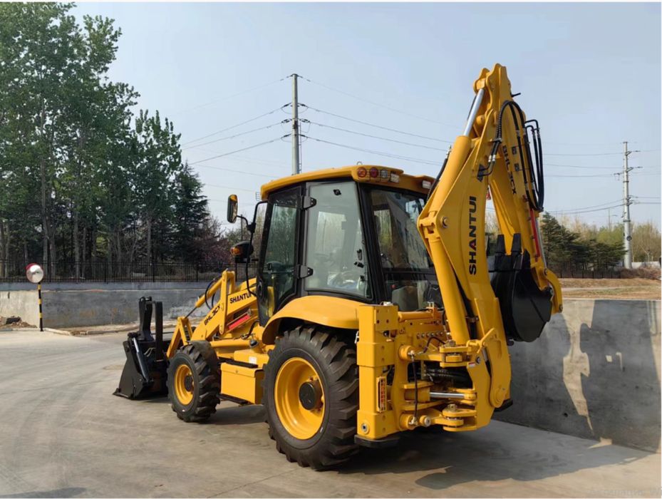 Экскаватор-погрузчик SHANTUI 3CX