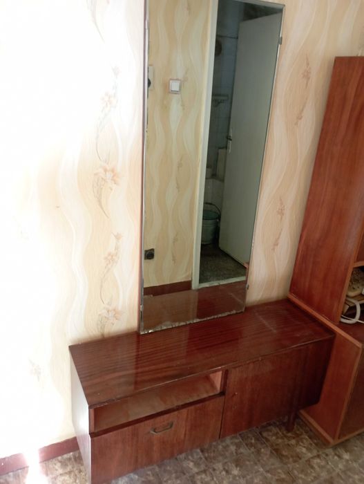 Предлагам  мебели