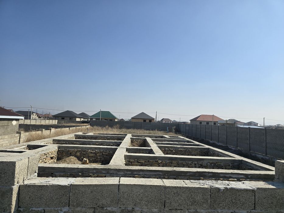 Продам участок с фундаментом