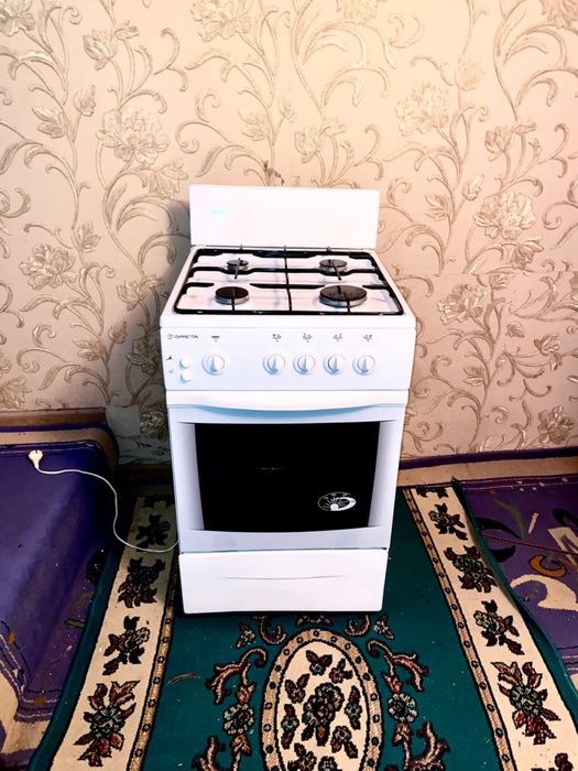 Продам газ плиту рабочая