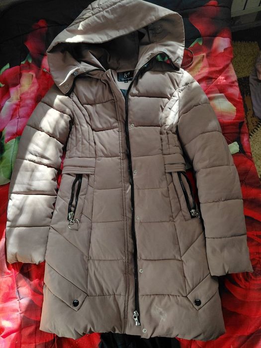 Куртка зимняя бежевая