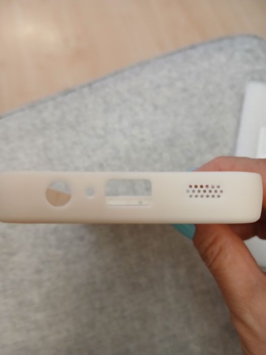 Чехол на смартфон