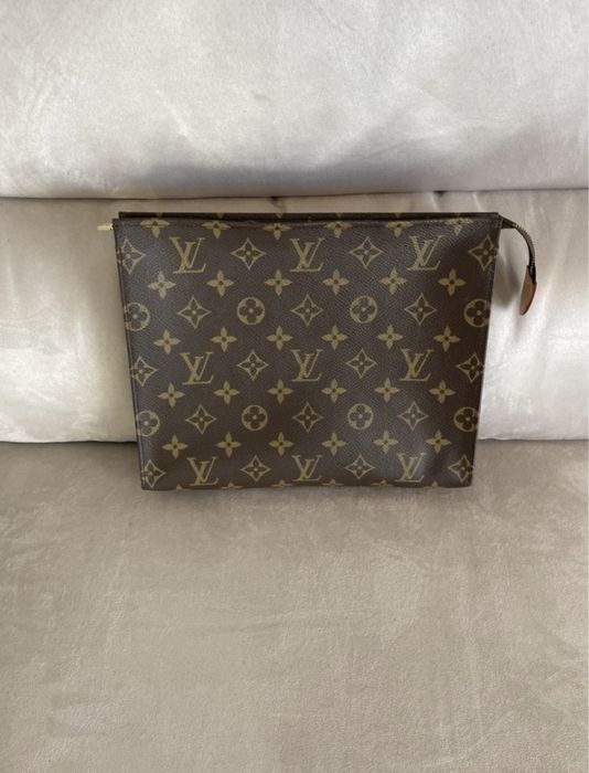 Louis vuitton чанта