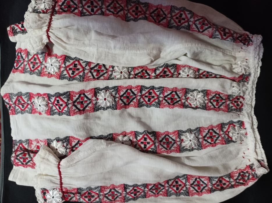 Ii populare autentice