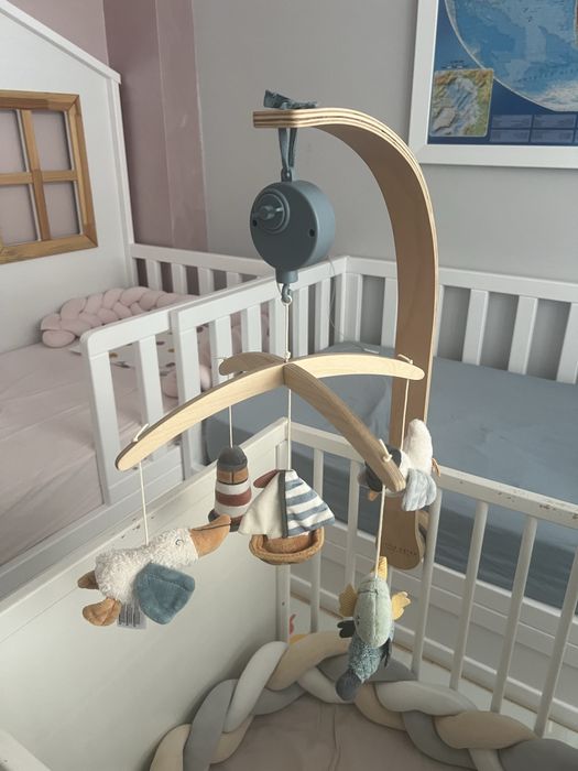 Въртележка за бебешка кошара