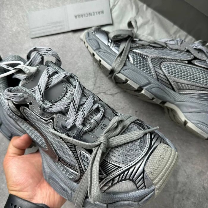 Balenciaga  premium