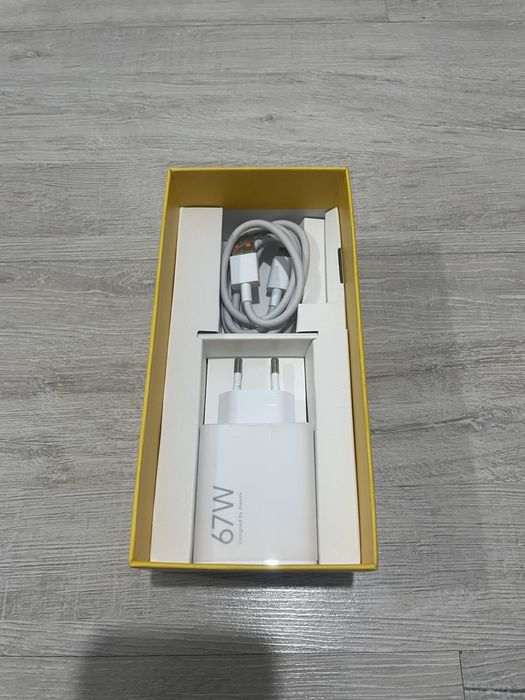 Продам Poco X5 Pro черный 256гб