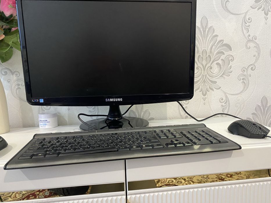 Продам компьютер рабочий