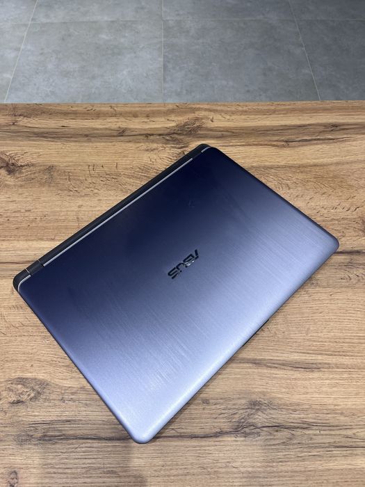 Ноутбук Asus X507M