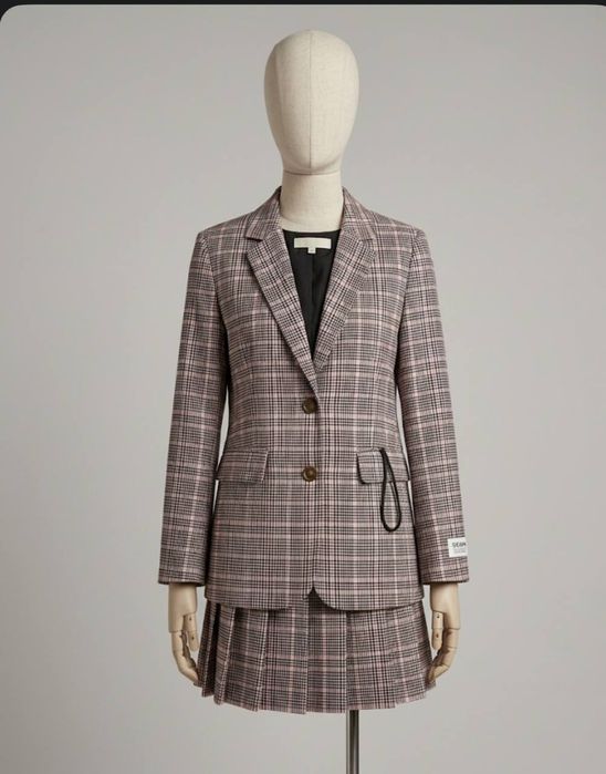 Костюм ( пиджак+ юбка)