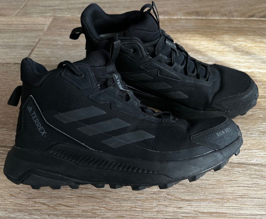 Боти Terrex, номер 42