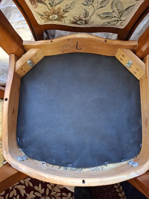 Продаются стулья