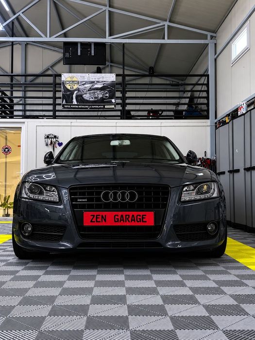 Audi A5 Sportback Audi A5 Sportback 2.0 TDI – 170 CP – Manuală – 08/2010