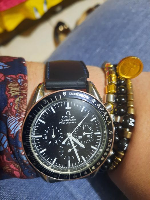 Vând ceas omega SpeedmasterProfessional urgent