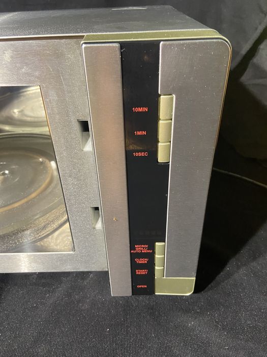 Инокс микровълнова фурна inox gorenje GMO-23 DGE