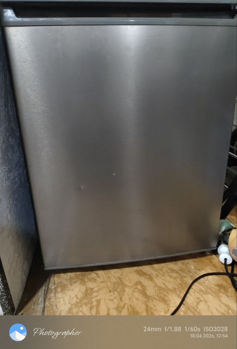 Холодилник midea