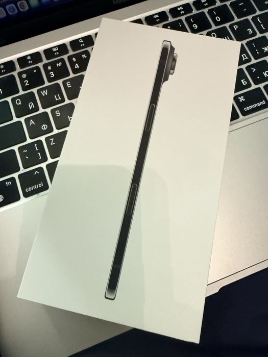 iPhone Air 17 256Gb