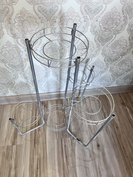 Подставка для комнатный растений