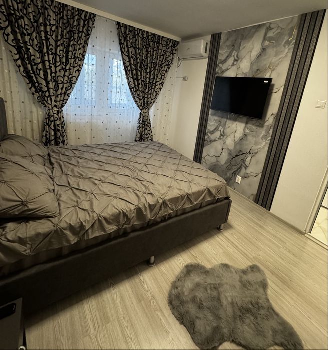 Proprietar,inchiriez garsoniera!