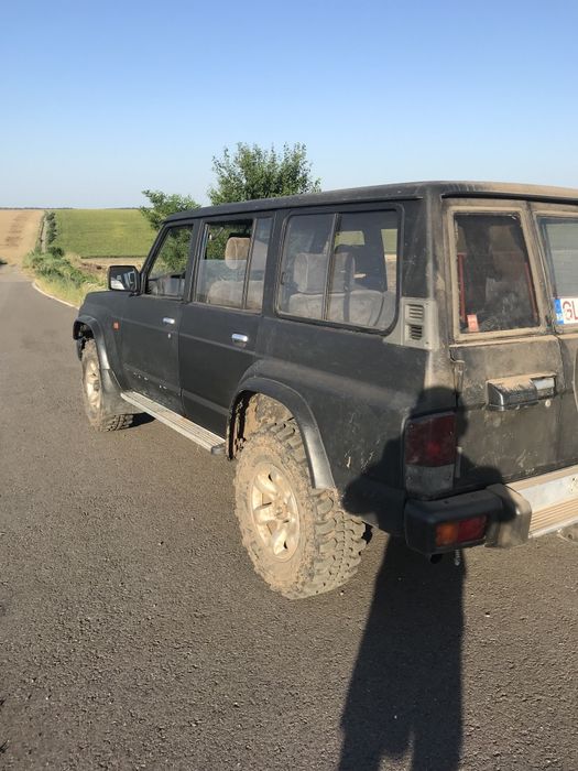 Nissan Patrol Y60