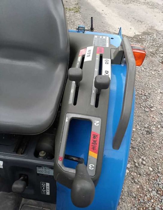 Трактор ISEKI TF15F