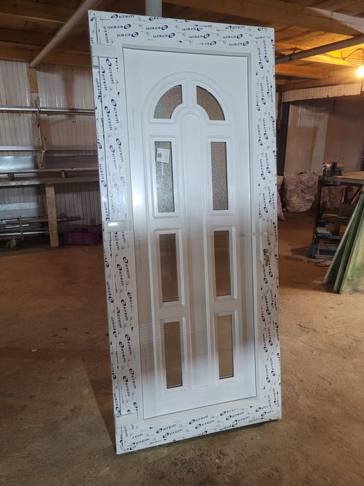 Reparati uși și ferestre termopan