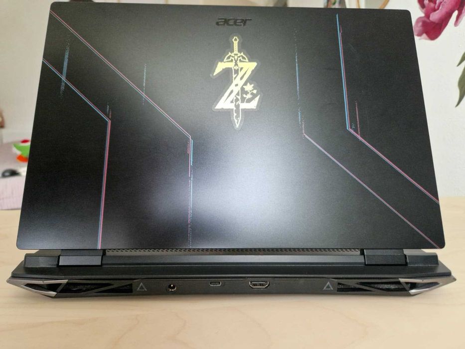 Acer Nitro 5 i7-12700H RTX 3050 16GB RAM 1TB SSD 144Hz Гейминг лаптоп