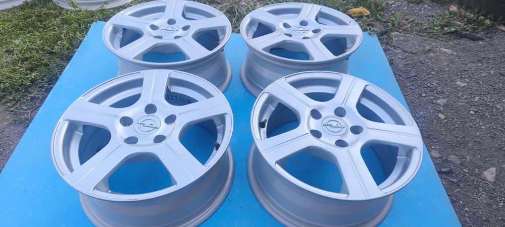 5х110 15 цола Opel