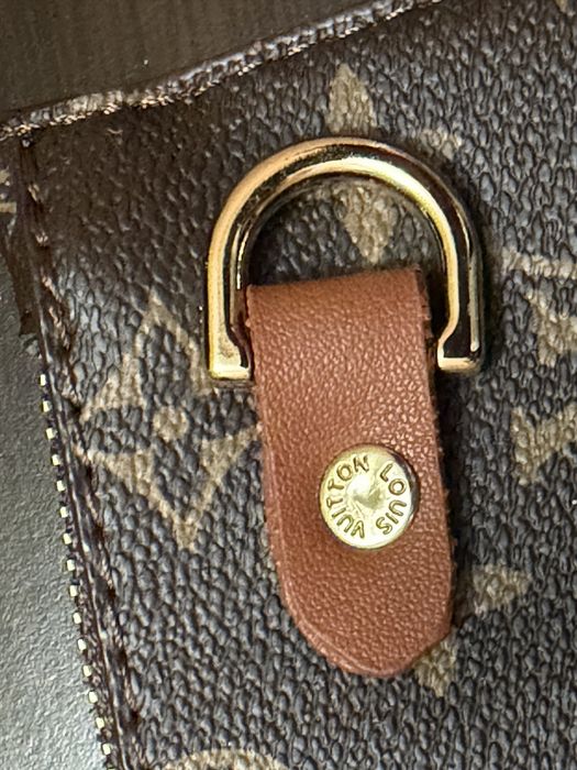 Чанта клъч louis vuitton