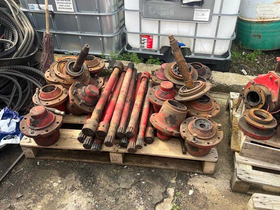Dezmembrez combine CaseIH 1440 1460 1480 1640 1660 1680 2166 2188 2388