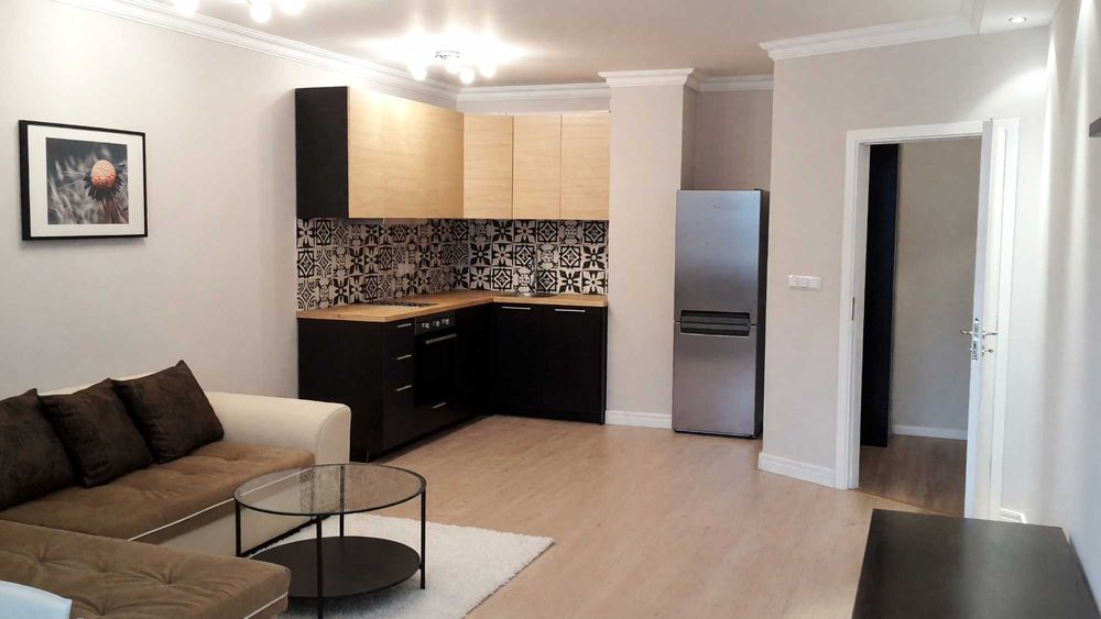 Дава се под наем Двустаен апартамент в София, Лозенец - 64 кв.м за 800 € - Снимка #1