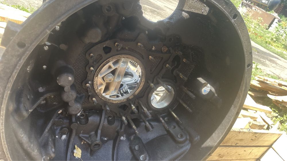 Пподам запчасти на коробку ZF16. 151