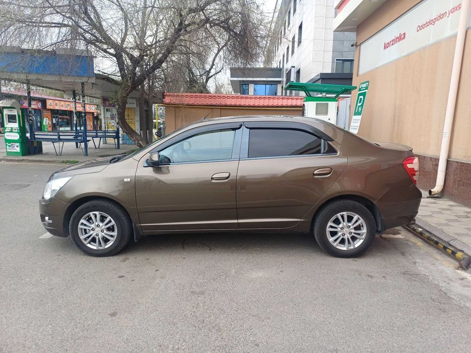 Chevrolet Cobalt 2023