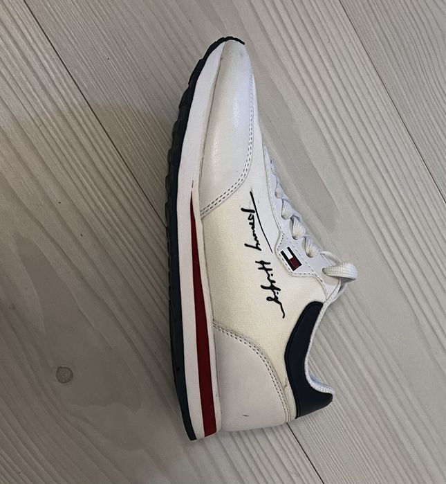 Adidasi Tommy Hilfiger dama
