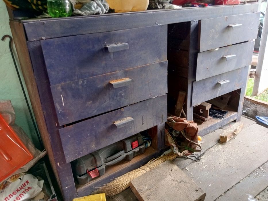 Продам Отличный Верстак.