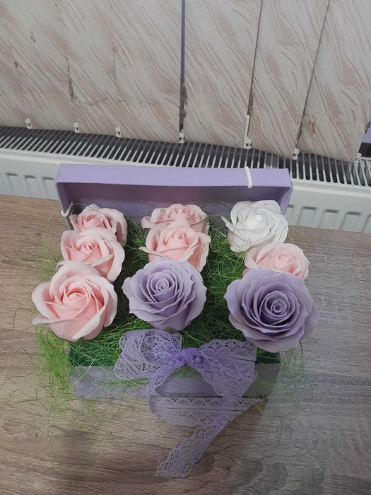 Сапунени рози в кутия