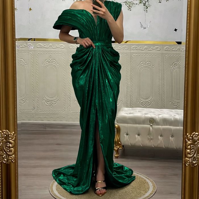 Rochie ocazie/eveniment lungă verde smarald metalic - M nouă