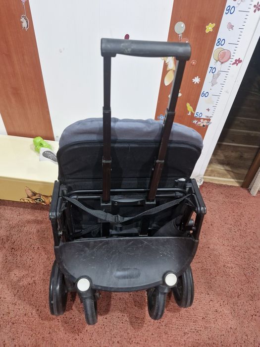 Детская коляска дорожная