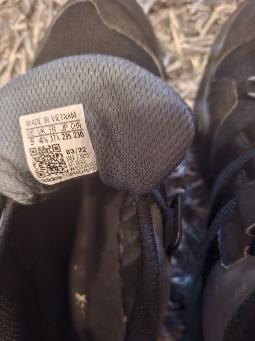 Спортни обувки Adidas TERREX traxion номер  37.5