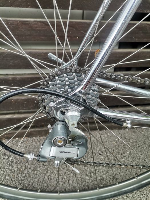 Cursieră Nishiky Japonia