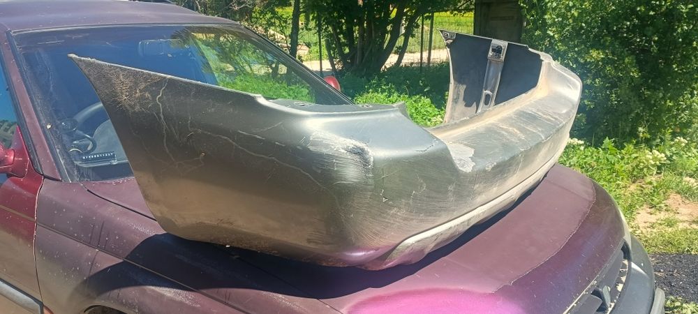 Бампер субару форостор 2004г 57703SA010TG обмен