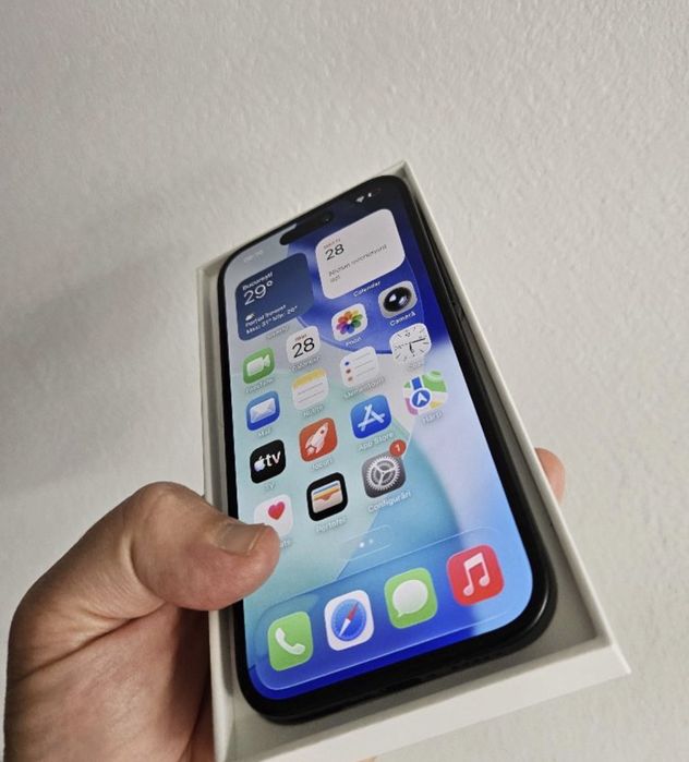 Iphone15 simplu.
