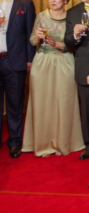 rochie ocazie satin si dantela