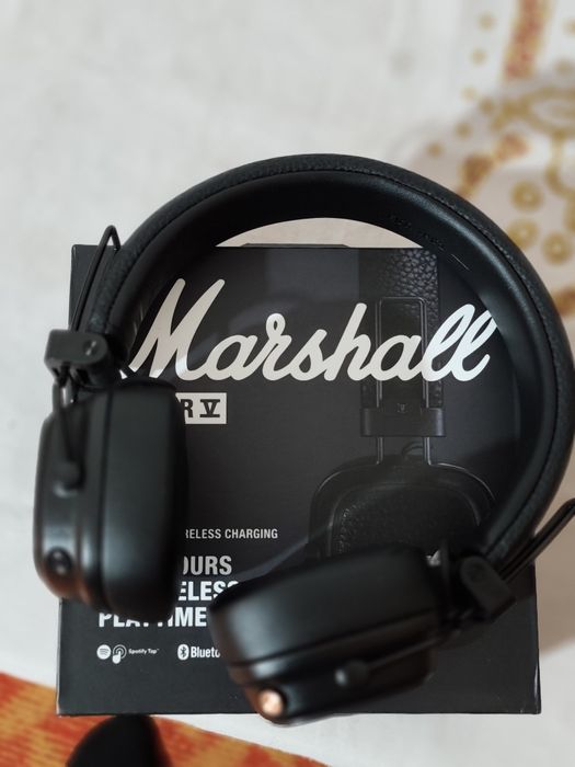 Marshall 5 orginal sotiladi
