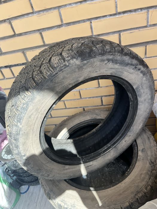 Продам Зимние шины б/у