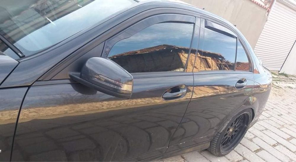 W204 Facelift AMG пакет  C220 На Части 651 двигател