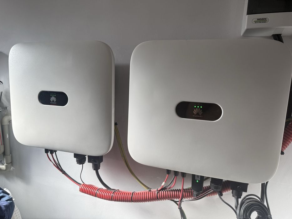 Соларна батерия и инвертори Huawei