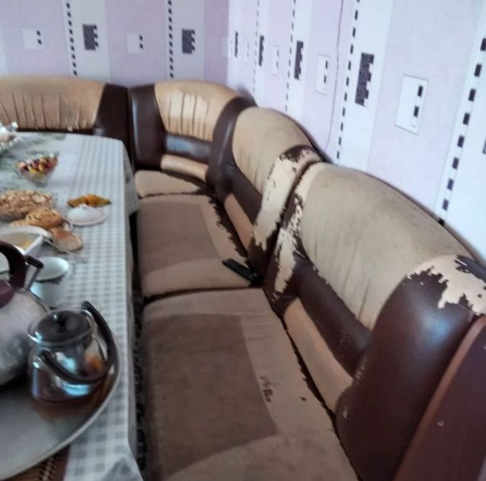 Рестробрация диван